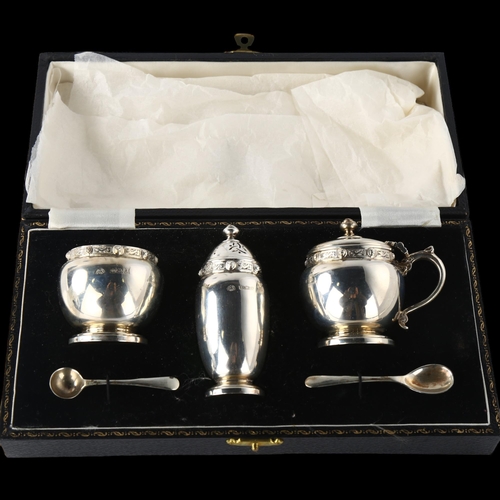 1597 - A George VI silver 3-piece cruet set, by Adie Brothers Ltd, hallmarks Birmingham 1950, pepperette he... 