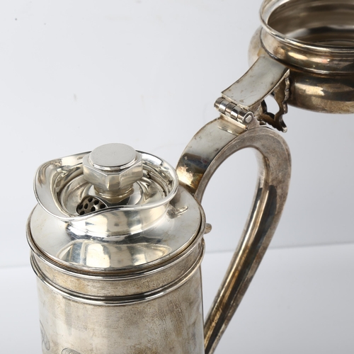 1599 - A large American novelty silver flagon cocktail shaker, modelled as a 1650 style English flagon, wit... 