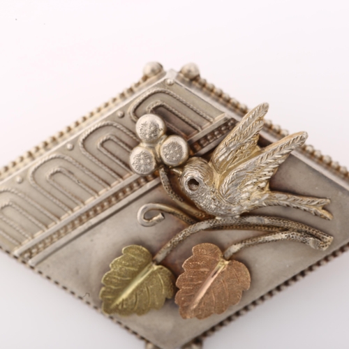 1400 - A Victorian silver and two-colour gold bird brooch, brooch length 46.1mm, 7g