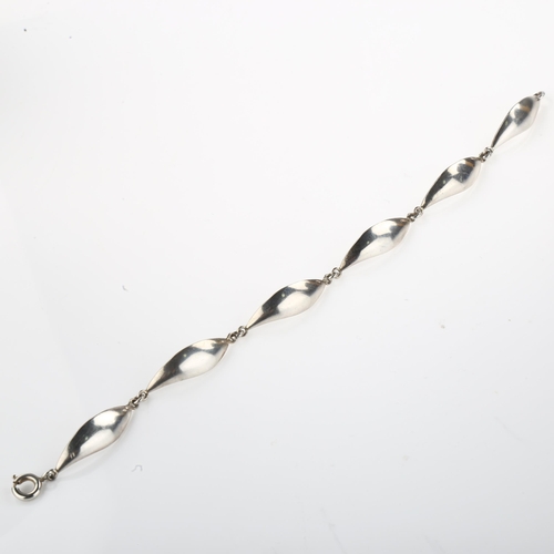 1428 - HASSAN KHIARE - a Danish modernist sterling silver panel bracelet, length 19cm, 7.4g