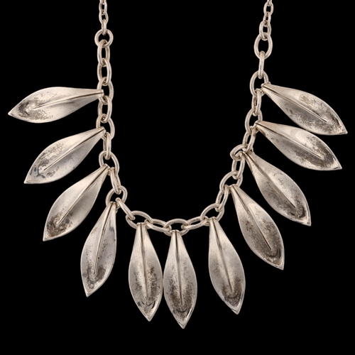 1435 - A Danish modernist leaf fringe necklace, unmarked white metal settings, necklace length 40cm, 13.8g