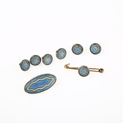 1451 - An Art Deco cased enamel dress set, comprising brooch, tie pin and set of 6 buttons, brooch length 2... 