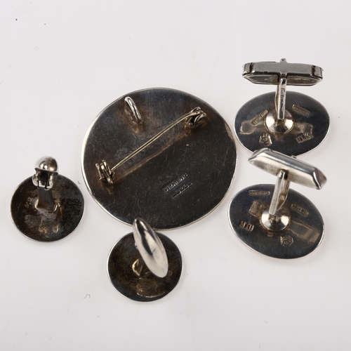 1452 - A Mexican sterling silver and 10k gold dress set, comprising pendant/brooch and 2 pairs of cufflinks... 