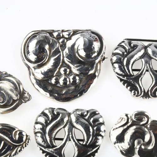 1466 - Various Art Nouveau Danish silver jewellery, comprising 4 x brooches, and 1 x buckle, largest brooch... 