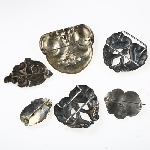 1466 - Various Art Nouveau Danish silver jewellery, comprising 4 x brooches, and 1 x buckle, largest brooch... 