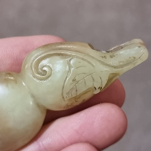 179 - A Chinese carved jade double gourd snuff bottle, length 7cm