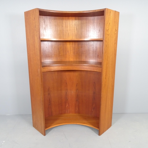 2508 - A mid-century G-Plan teak corner shelf unit, with maker's label. Overall 107x145x28cm.