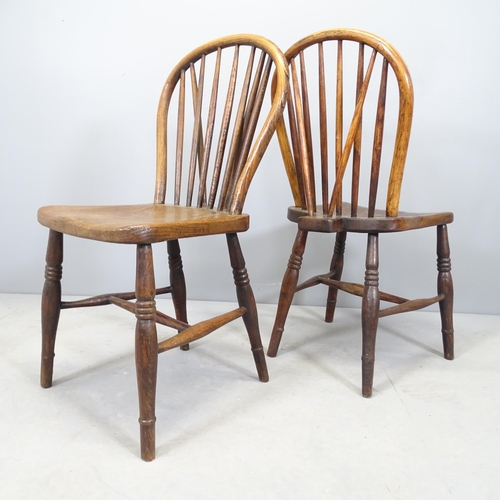 2550 - Five early 19th century Windsor chairs in yew, ash and elm, with various stamped marks.