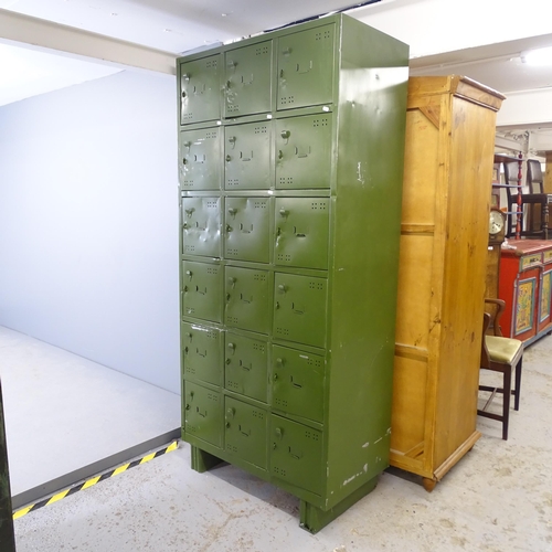 2579 - A vintage painted metal bank of 18 lockers. 91x198x50cm.