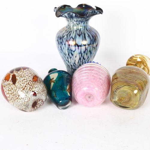 321 - A group of Studio Art glass, including Mdina, and Island Studio Glass Guernsey, largest height 19cm ... 