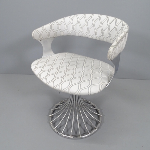 2223 - A mid-century design swivel desk chair with chrome wire base, in the manner of Warren Platner.