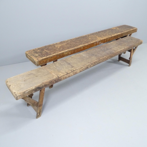 2229 - Two similar early 20th century elm folding benches. Tallest 183x44x25cm.