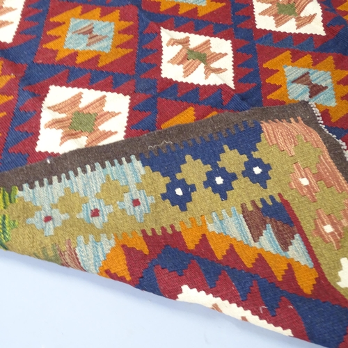 2277 - A Maimana Kilim rug. 250x152cm.