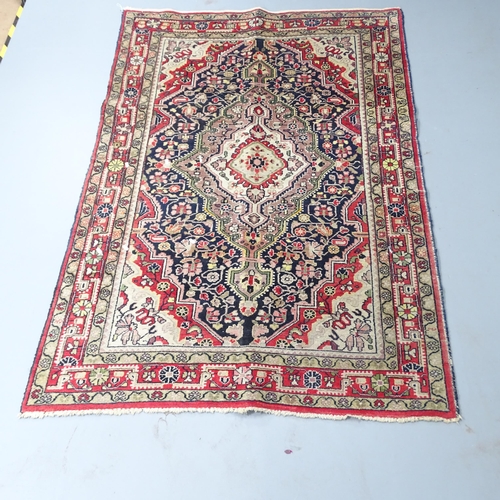 2306 - A cream ground Persian Hamadan rug. 204x133cm