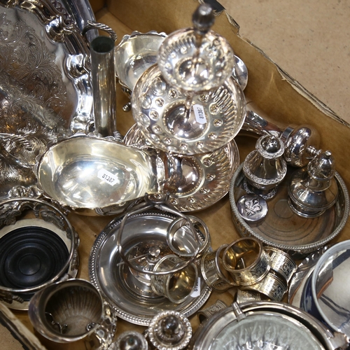 940 - A quantity of mixed plated ware, including salvers, 3-tier table centre, roll-over bacon dish, cruet... 