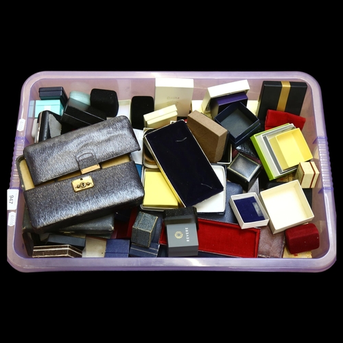 947 - A large collection of jewellery and ring presentation boxes (boxful)