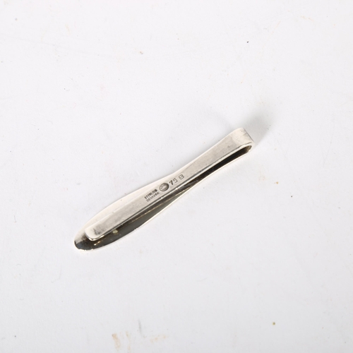 975 - GEORG JENSEN - a sterling silver tie clip, design by Poul Hansen, model no. 75B, L57.6mm