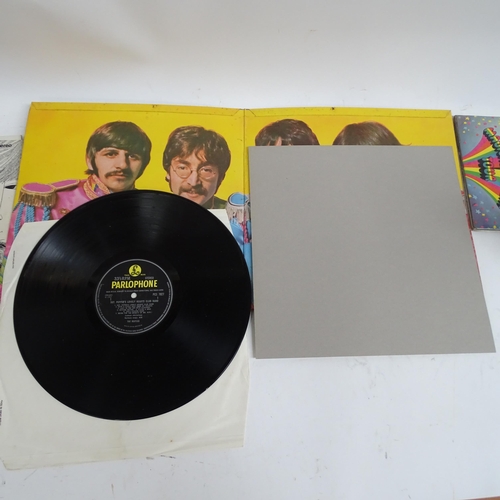 241 - MUSICAL INTEREST - THE BEATLES - a quantity of vinyl LPs, including Revolver, Help!, A Hard Day's Ni... 