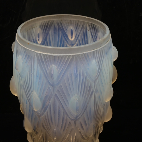 21 - Sabino moulded opalescent glass vase, circa 1920, height 19.5cm