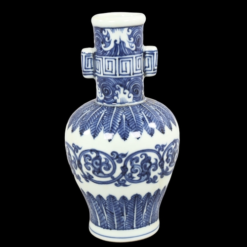 227 - A Chinese Ming style blue and white porcelain arrow vase, with 6 character marks to base, height 19.... 