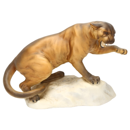 37 - BESWICK - mountain lion, model 1702, matte finish, height 21cm, length 30cm