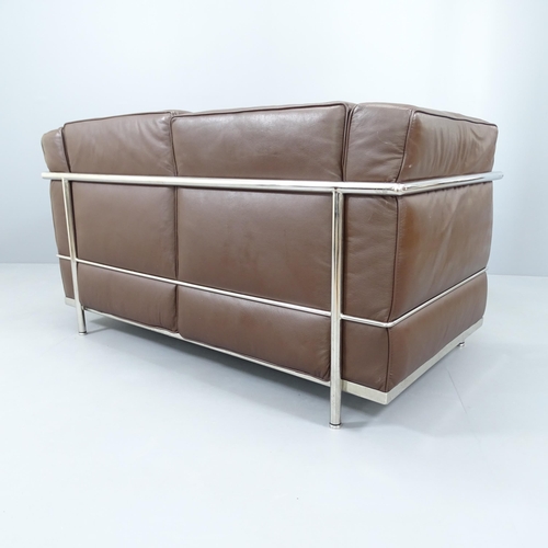 2237 - A Le Corbusier LC2 style sofa in brown leather with chrome base. Overall 130x70x70cm, seat 95x45x55c... 