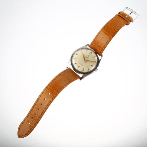 1035 - CYMA - a stainless steel Navystar Cymaflex mechanical wristwatch, ref. 2-5678-6, circa 1950s, silver... 