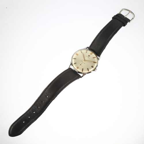 1036 - CYMA - a stainless steel Cymaflex mechanical wristwatch, ref. 6022, circa 1950s, silvered dial with ... 
