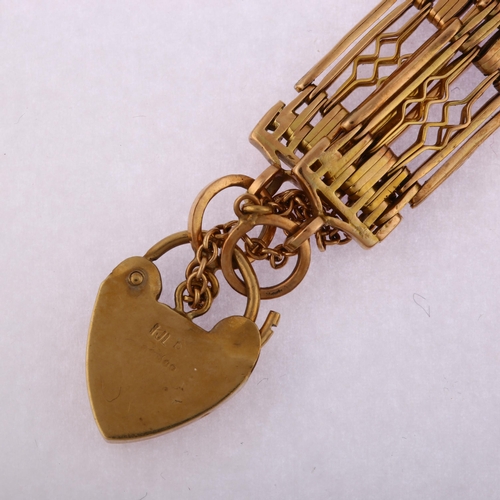 1157 - An Antique 9ct rose gold gatelink bracelet, with 9ct heart padlock clasp, maker's marks CDB, bracele... 