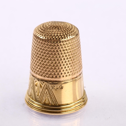 1207 - An Antique gold sewing thimble, bright-cut engraved decoration, stamped 14 and 9, thimble length 23.... 