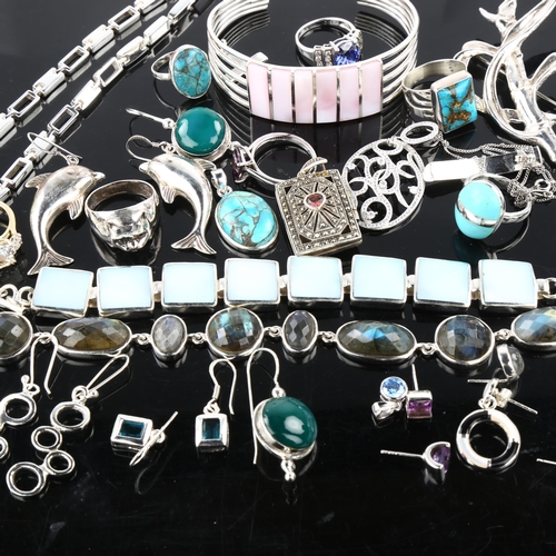 1358 - Various silver jewellery, including labradorite bracelet, dolphin earrings, brooch etc, 258g