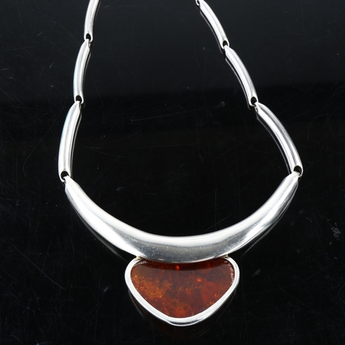 1383 - A large Danish modernist sterling silver and amber necklace, maker's marks JZ, length 42cm, 70g