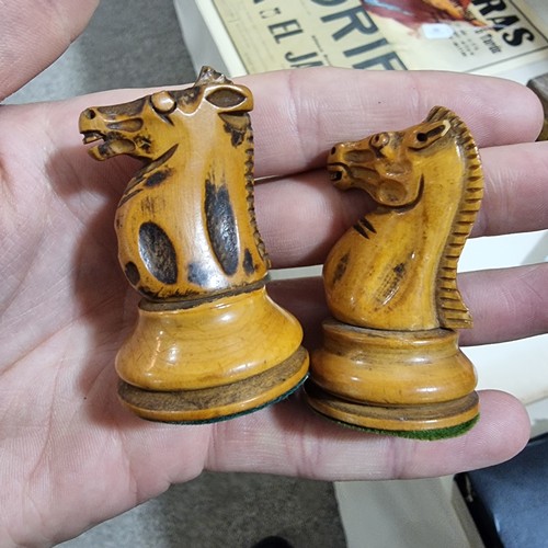 177 - **DESCRIPTION CHANGE** *Harlequin Staunton pattern chess set, 2 pieces stamped 'Jaques', comprising ... 