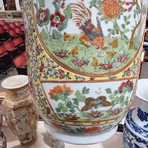 191 - A group of Chinese porcelain items, largest vase height 37cm, A/F (5)