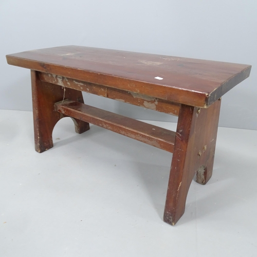 2186 - A pine bench seat. 92x48x38cm.