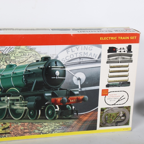 179 - HORNBY - Flying Scotsman OO gauge electric train set, model R1039, complete and in original box