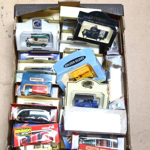 198 - A quantity of boxed diecast vehicles, to include brands such as Burago, Atlas Editions, Matchbox, Mo... 