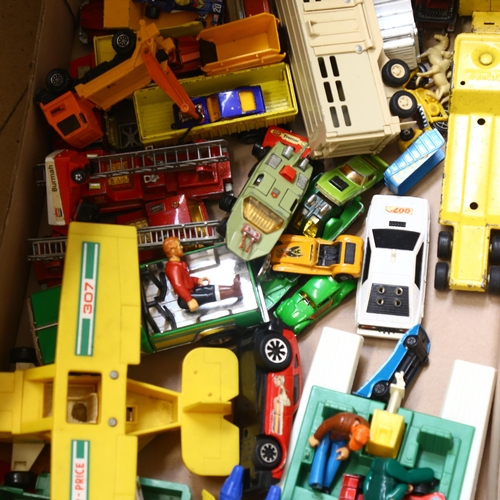 219 - A quantity of Vintage toys, including various diecast vehicles etc, such brands as Tonka, Dinky, Tri... 