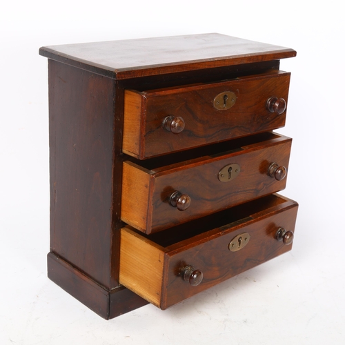 461 - A walnut 3-drawer table-top chest of drawers, an apprentice style piece, height 23cm, length 23cm, d... 