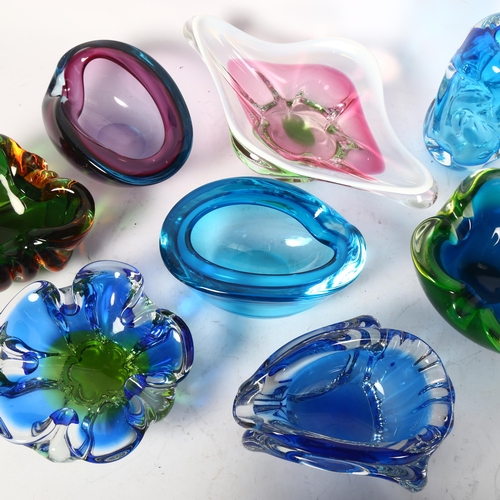 466 - A group of Vintage Art glass bowls and vases, all unsigned, including several blue glass bowls and v... 