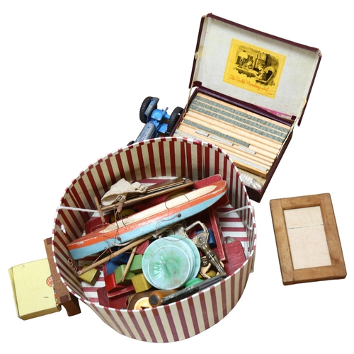 476 - A quantity of Vintage items, including the Castle Printing Set, in original box, a Vintage wooden pu... 