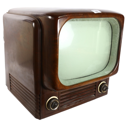 527 - A mid-century Bakelite Bush TV62 television set, height 43cm, length 51cm, depth 48cm