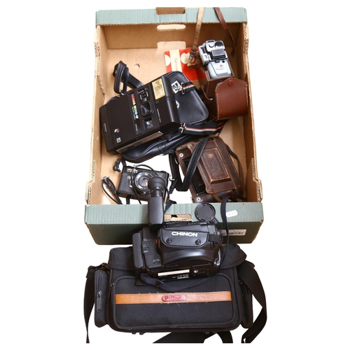 544 - A quantity of Vintage cameras and accessories, including a Zeiss Ikon Superikonta 530/2 fold-out cam... 