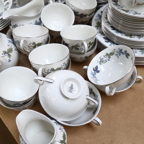 632 - Extensive Royal Doulton Burgundy pattern dinner service, including tureens and sauce boat, and match... 