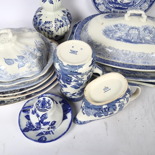 694 - Victorian and other blue and white transfer printed dinnerware, including tureen and meat plates, an... 