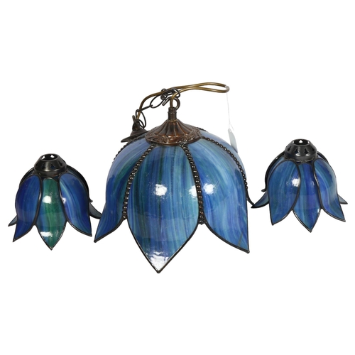 812 - Tiffany style petal design blue and green lamp shade, 32cm across, and a pair of smaller table lamp ... 