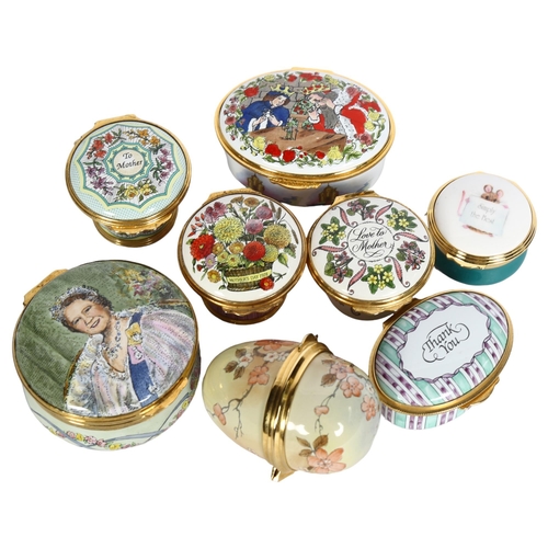 880 - A group of ceramic lidded boxes, maker's including Halcyon Days, Staffordshire Enamel, Crummleys etc... 