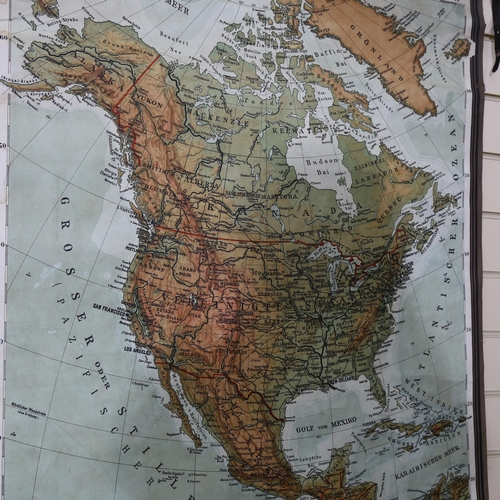 907 - An early 20th century German school map of North American, length 110cm