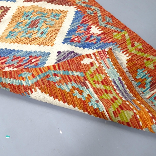 2283 - A Chobi Kilim runner. 150x60