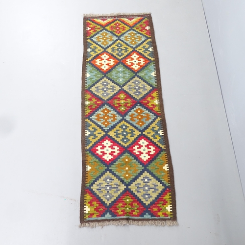 2286 - A Maimana Kilim runner. 193x67cm.